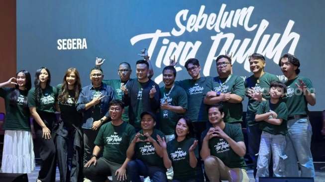 Konferensi pers film Sebelum Tiga Puluh yang digelar di kawasan Duren Sawit, Jakarta Timur pada Senin, 30 Maret 2026. [Suara.com/Tiara Rosana]