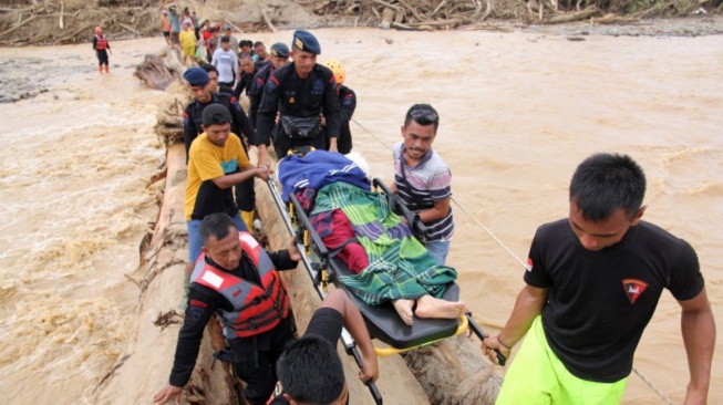 Lawan Risiko Penyakit Pascabanjir: Membangun Kembali Harapan Lewat Akses Air dan Nutrisi Sehat