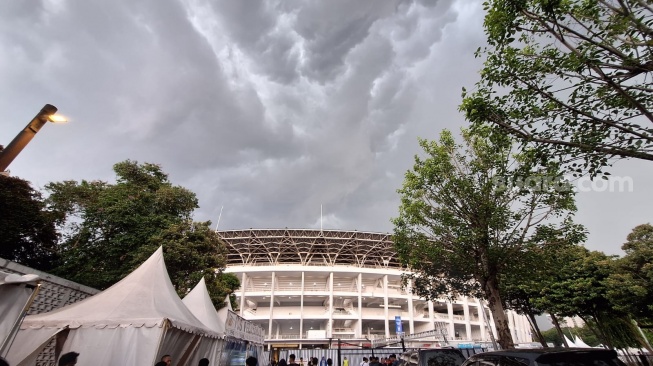 Petir Bikin Duel Kepulauan Solomon vs Saint Kitts and Nevis di Stadion GBK Ditunda