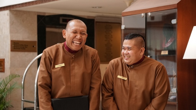 Film Tiba-Tiba Setan yang dibintangi Lolox dan Oki Rengga siap tayang paa 16 April 2026. [Instagram]