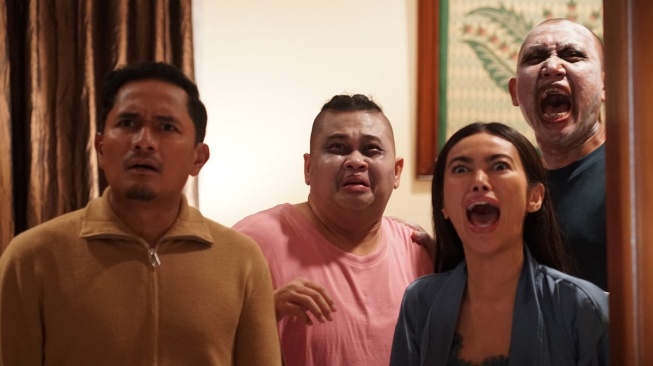 Antara Teror dan Tawa: Film Tiba-Tiba Setan Siap Tayang 16 April 2026
