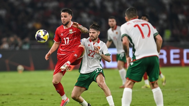 Pujian John Herdman untuk Calvin Verdonk: Dia Pemain Komplet!