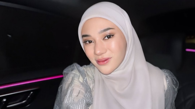 Pergoki Suami VCS dengan Cewek Lain, Begini Nasib Rumah Tangga Clara Shinta