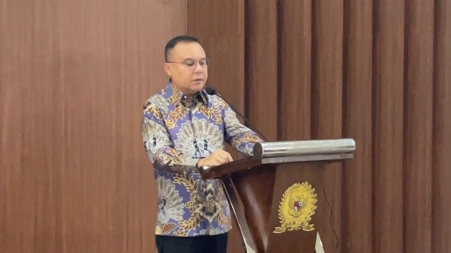 DPR Apresiasi Pemerintah Tak Naikkan Harga BBM, Dasco: Masyarakat Jangan Panik dan Menimbun