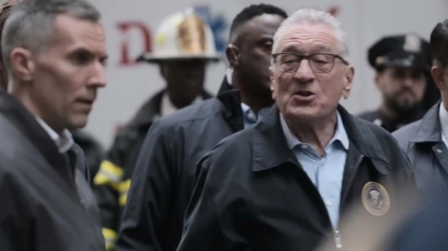 Robert De Niro Bakar Semangat Jutaan Warga AS di Jalan: Tidak Ada Raja Trump!