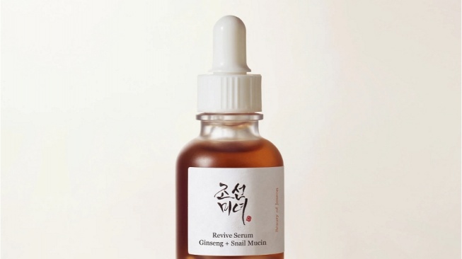 Beauty of Joseon Revive Serum : Ginseng + Snail Mucin.