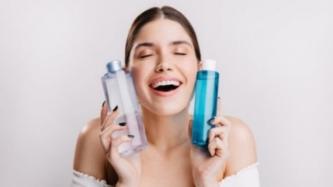 4 Toner Lokal Ukuran 200-500 ML, Solusi Awet Andalan Kulit Cerah dan Lembap