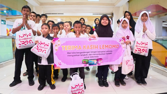 Lemomo menghadirkan rangkaian program sosial yang disalurkan melalui Gelora Insan Mandiri Foundation (GIMF) di Bulan Ramadan. (Dok. Istimewa)