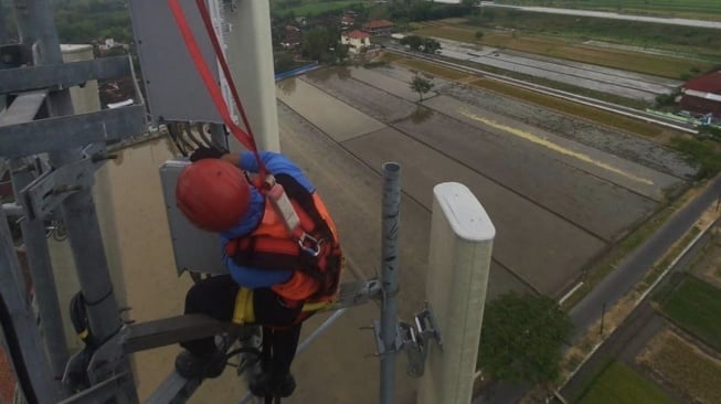 5 Fakta Lonjakan Trafik Data Lebaran 2026 XLSMART, WhatsApp Naik 64%