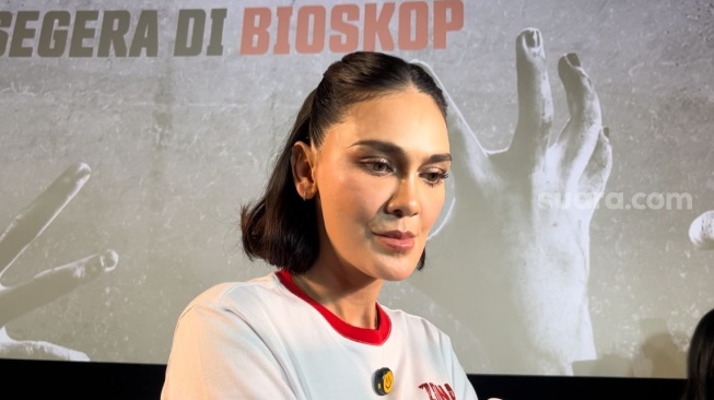 Luna Maya ditemui di Senayan, Jakarta Pusat pada Rabu, 1 April 2026. [Suara.com/Rena Pangesti]