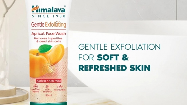 Himalaya Gentle Exfoliating Daily Face Wash (Shopee/Himalaya Official Shop)