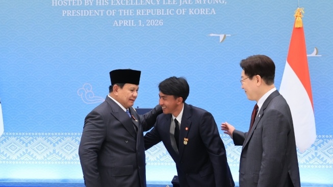 Prabowo Bangga pada Sugianto, PMI Penyelamat 7 Lansia dari Kebakaran di Korea Selatan
