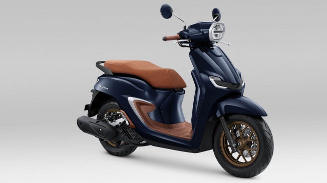 New Honda Stylo 160 Tampil Makin Mewah dengan Warna Baru