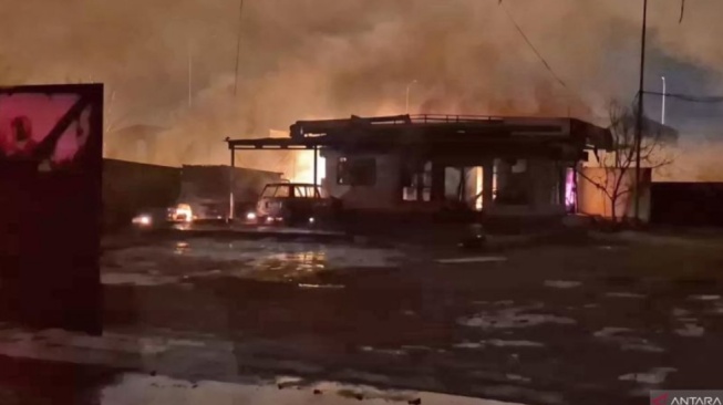 Damkar Kota Bekasi: Kebakaran SPBE Cimuning Diduga Imbas Arus Pendek Listrik