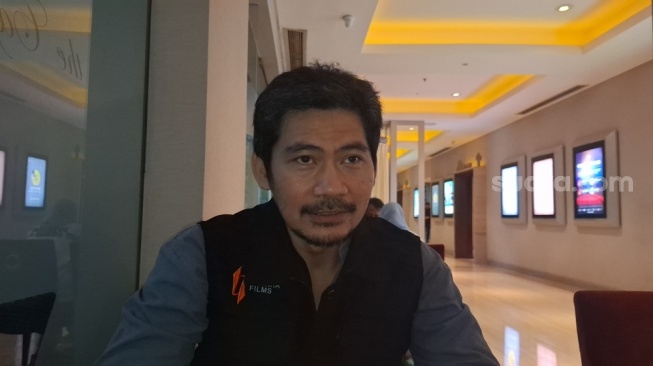 Donny Alamsyah dalam konferensi pers film The Hostage's Hero di kawasan Kuningan, Jakarta Selatan pada Senin, 30 Maret 2026. [Suara.com/Tiara Rosana]