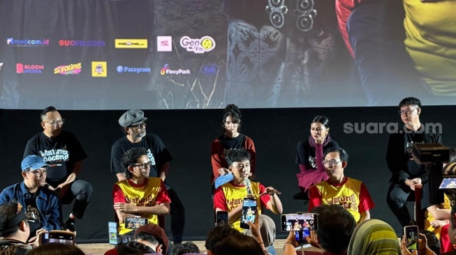 Konferensi pers film Warung Pocong yang digelar di kawasan Kuningan, Jakarta Selatan pada Rabu, 1 Maret 2026. [Suara.com/Tiara Rosana]