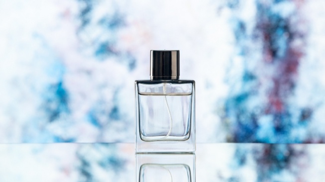 7 Rekomendasi Parfum Isi Ulang Pria, Semakin Berkeringat Semakin Wangi