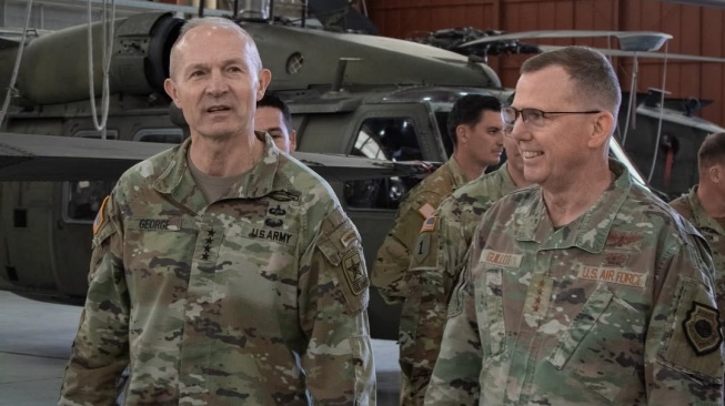 Militer AS Guncang, Kepala Staf Angkatan Darat Dipecat Mendadak di Tengah Perang Iran