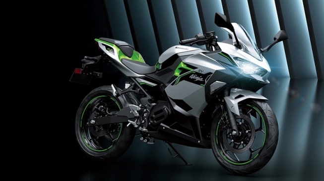 Update Daftar Harga Motor Kawasaki Terbaru April 2026, Berapa Banderol Ninja 250?