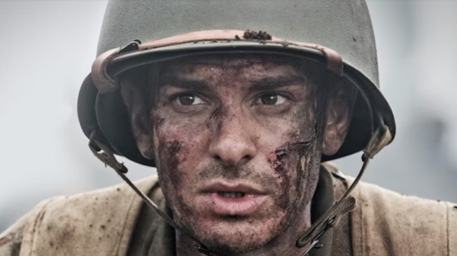 Hacksaw Ridge yang dibintangi Andrew Garfield akan tayang pada Sabtu (4/4/2026) malam ini pukul 21.00 WIB di Trans TV. [YouTube]