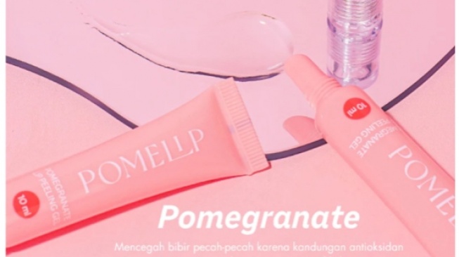 Apakah Scrub Bibir Bisa Atasi Bibir Hitam? Intip 5 Rekomendasi yang Bagus