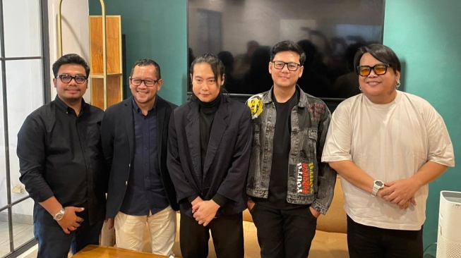 Ibnu Wildan Bakal Rilis Album Perdana &lsquo;Perayaan Patah Hati&rsquo;, Bukti Keluar dari Zona Nyaman. [Istimewa]