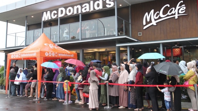 Pertama di Indonesia, Restoran Cepat Saji Gelar Open House Lebaran di 10 Kota