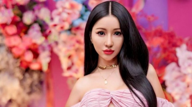 Lucinta Luna Klaim Sudah Dilirik Brand dan PH Korea, Cuma Ngaku-Ngaku?