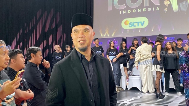 Ahmad Dhani di konferensi pers The Icon Indonesia di kawasan Senayan, Jakarta Pusat pada Senin, 6 April 2026 [Suara.com/Tiara Rosana].