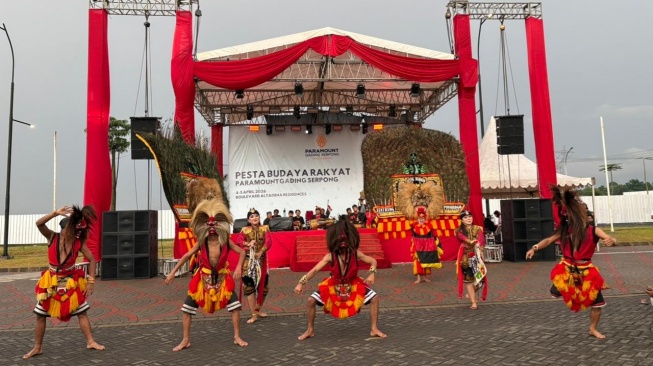 Reog Ketemu Barongsai! Yuk, Intip Serunya Pesta Budaya Rakyat di Pecinan Modern
