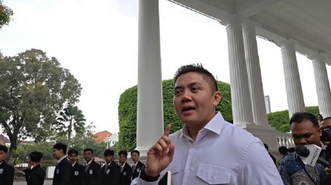 Seskab Teddy Soal Rencana Potong Gaji Menteri: Belum Ada Keputusan