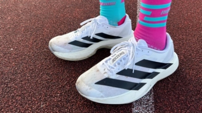 7 Sepatu Running yang Cocok untuk Kaki Lebar dan Betis Besar, Lari Jadi Nyaman