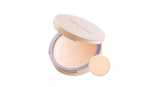 Implora Day To Day Two Way Cake (Shopee)