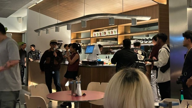 Subform at SOL Collective Space di kawasan SCBD, Jakarta Selatan. (Suara.com/Dini Afrianti Efendi)