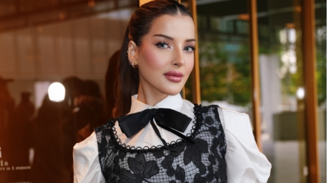 Pesona Tasya Farasya Saat Foto Bareng Anne Hathaway dan Meryl Streep Jadi Sorotan: Gak Kebanting!