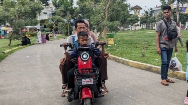 Apakah Sepeda Listrik Bisa Ditilang Polisi? Ini Aturan Hukum di Indonesia
