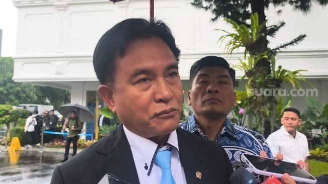 Yusril Ungkap Alasan Kasus Andrie Yunus Masih di Pengadilan Militer, Singgung Usulan Hakim Ad Hoc