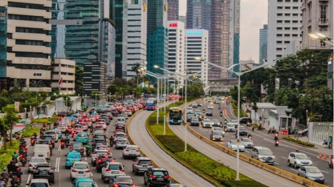 Studi: Panas Kendaraan Naikkan Suhu Kota Hingga 0,35 Derajat Celsius