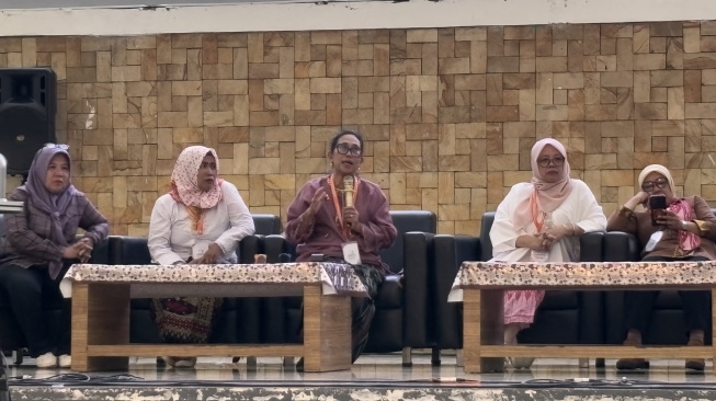 Anak Urus Anak: KPI Bongkar Fakta Pahit di Balik Maraknya Pernikahan Dini di Indonesia