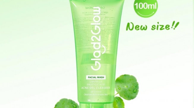 Glad2Glow Centella Salicylic Acid Gel Cleanser (Shopee)