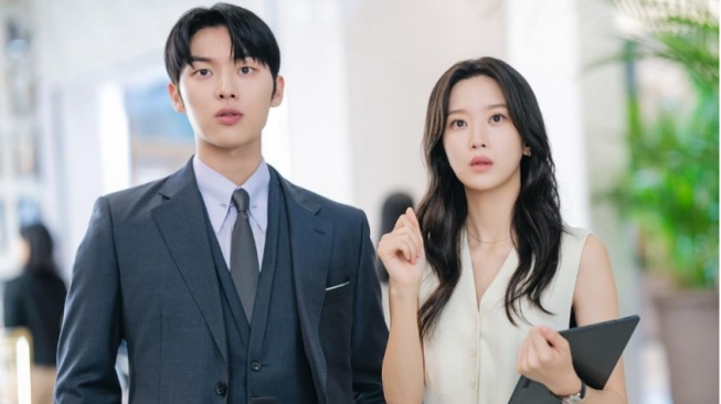 Drama Romance Benci Jadi Cinta, Apakah My Dearest Nemesis Layak Ditonton?