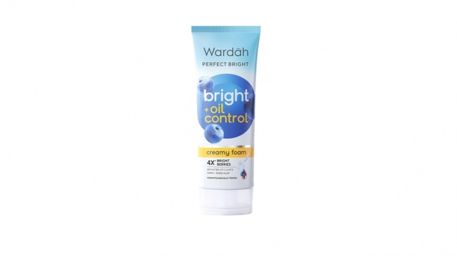 Wardah Perfect Bright Creamy Foam Bright + Oil Control