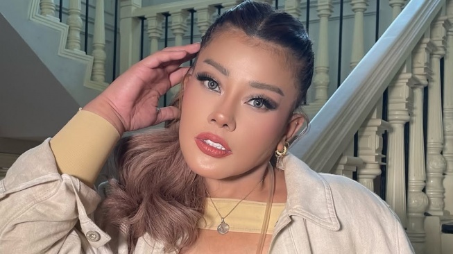 Shindy Samuel Minta Maaf ke Rendy usai Ditalak, Akui Tak Bisa Penuhi Nafkah Batin