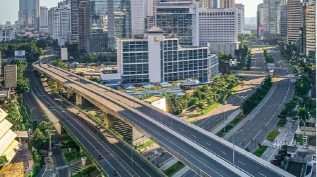 Studi Ungkap Aspal dan Beton Memerangkap Panas, Kenapa Kota Jadi Kian Menyengat?