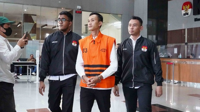 Kasus Korupsi: Ajudan Abdul Wahid Ngaku Dicatut, Tapi KPK Punya Fakta Berbeda