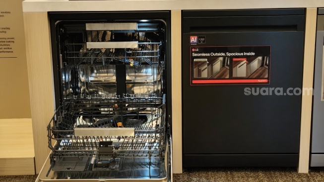 Deretan mesin cuci piring LG dalam ajang LG InnaFest 2026 APAC di Busan, Korea Selatan, belum lama ini. [Suara.com/Dythia]
