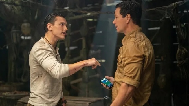 Sinopsis Uncharted, Kala Tom Holland dan Mark Wahlberg Berburu Harta Karun