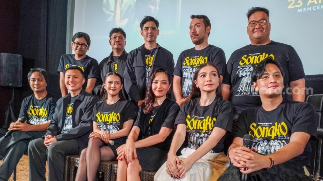 Konferensi film Songko di Cikini, Jakarta Pusat pada Senin, 13 April 2026 [Suara.com/Tiara Rosana]