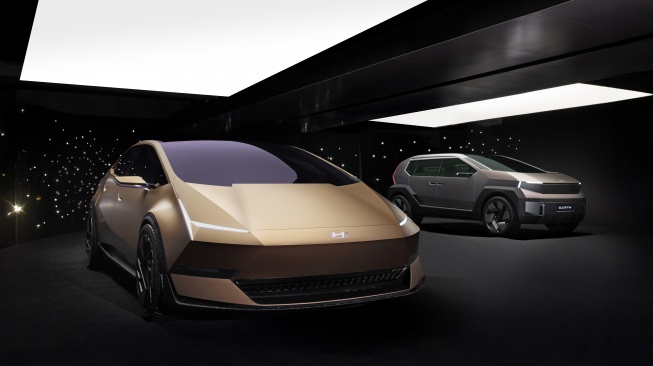 Hyundai Nekat Tantang Dominasi Mobil Listrik China Lewat Lini IONIQ Terbaru