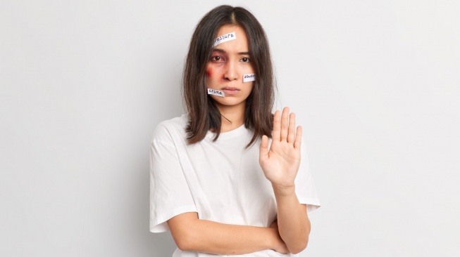 Apa itu Objektifikasi Perempuan? Berkaca pada Kasus Pelecehan Seksual 16 Mahasiswa FH UI